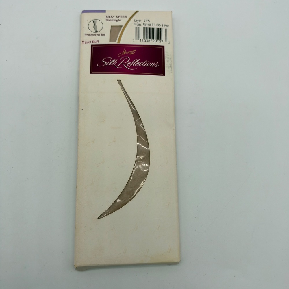 Hanes Silk Reflections Silky Sheer Knee Highs 2 Pair Travel Buff 775 One Size
